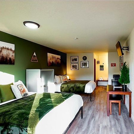 ליבנוורת' Evergreen Inn מראה חיצוני תמונה